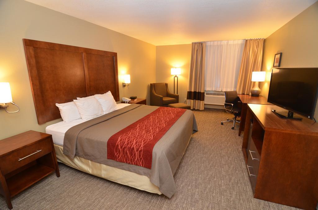 Comfort Inn Marshalltown South Exterior foto